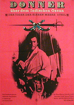 Donner über dem Indischen Ozean