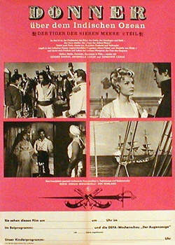 Donner über dem Indischen Ozean