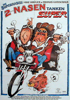 Zwei Nasen tanken Super