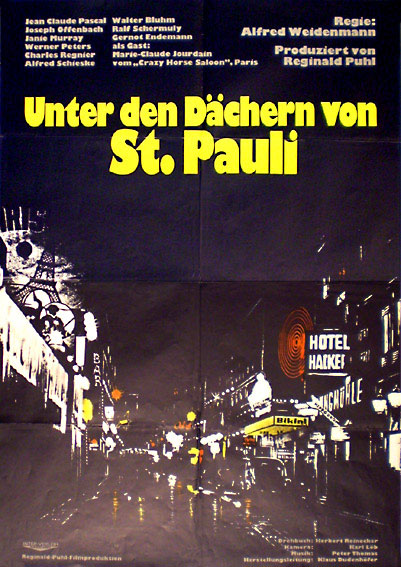 Unter den Daechern von St. Pauli